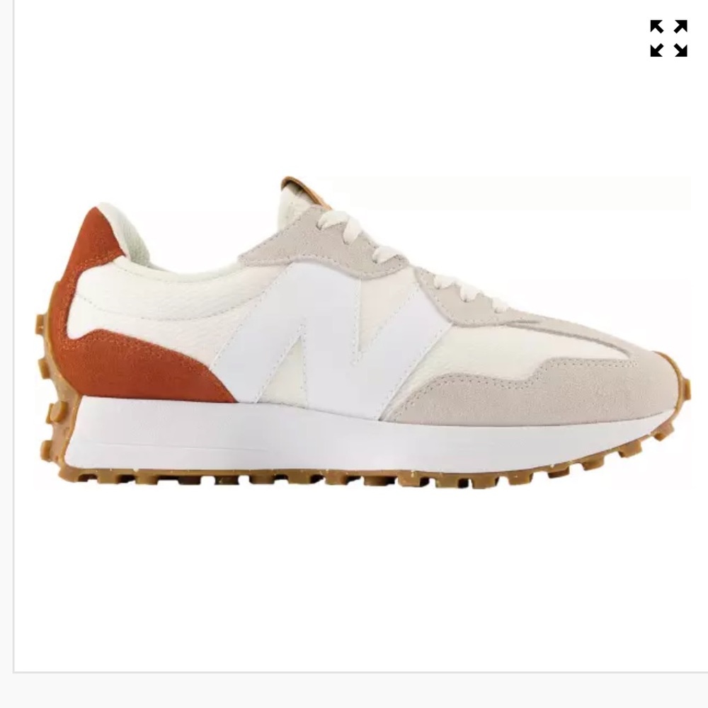 New Balance 327 sneakers in size 7.5 in sea salt color